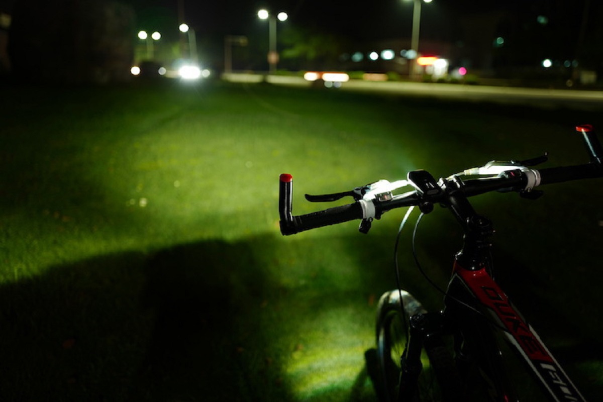 Luz de bicicleta (ESG16729)